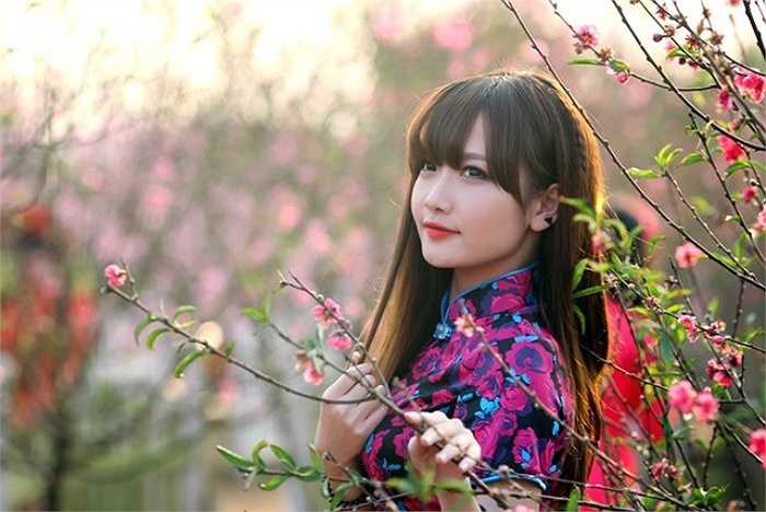 Hot girl ĐH Văn hóa đẹp rạng ngời trong bộ ảnh đón Xuân