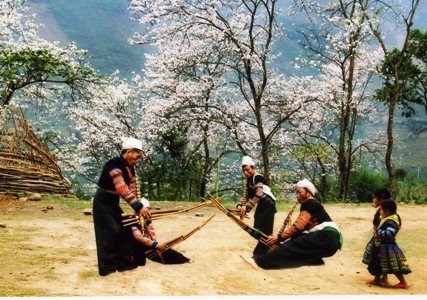 Khèn Bè - nét văn hóa đặc trưng của dân tộc Mông | 54 dân tộc Việt Nam | Báo ảnh Dân tộc và Miền núi