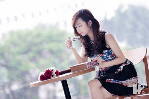 100+ hình ảnh cô gái uống cà phê một mình - hinhanhsieudep.net