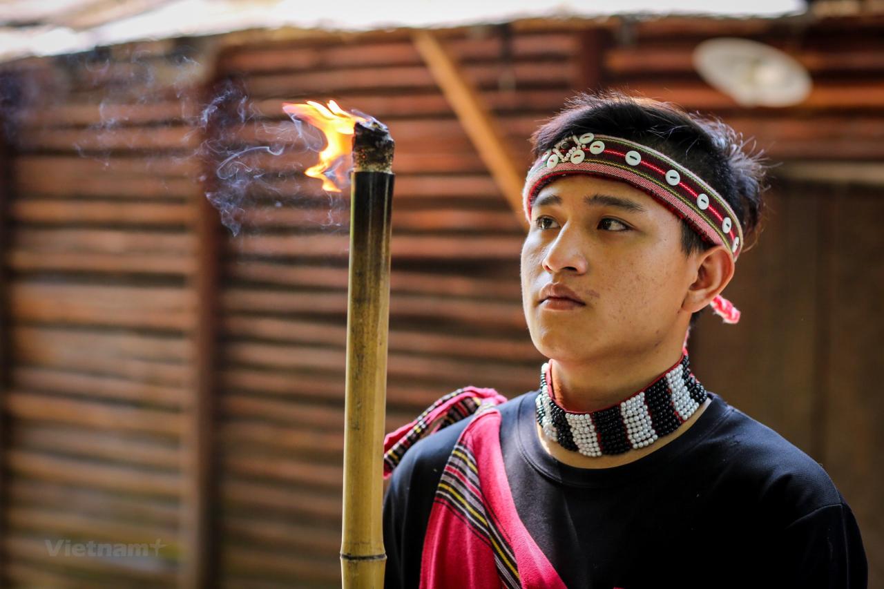 Một ngày 'hóa thân' làm dân tộc Thái Nhã ở Đài Loan | Du lịch | Vietnam+ (VietnamPlus)